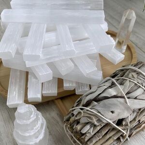 4 inch Selenite Crystal Wands / chakra healing selenite wands/ healing crystals✨
